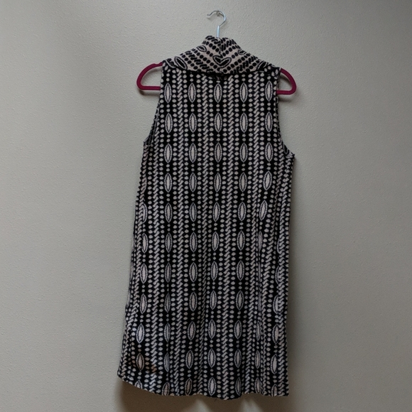 Long wool Moth vest - Picture 5 of 7